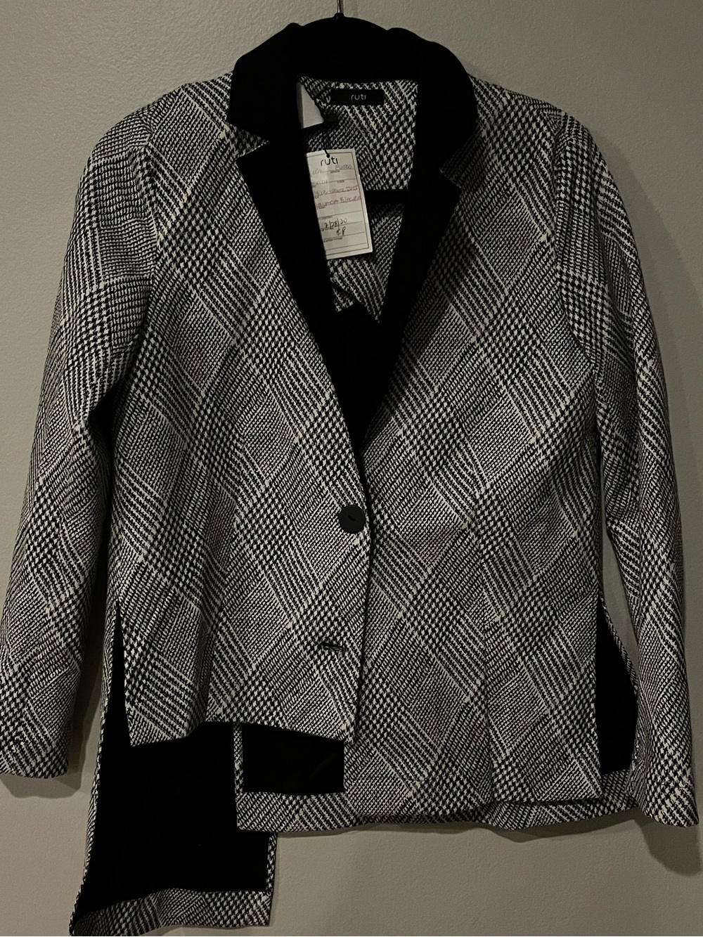 Ruti Nevada Blazer Size 0 Black White Plaid Asymmetrical Sample Prototype